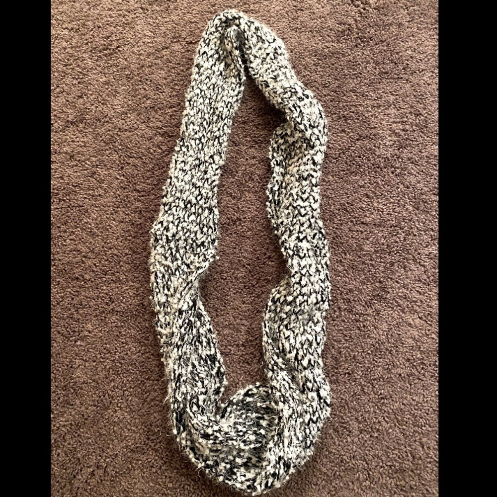 Sonoma infinity scarf